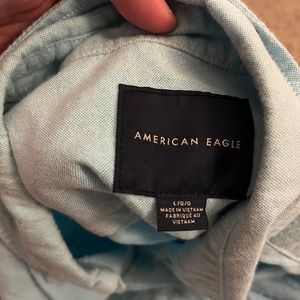American Eagle long sleeve button down